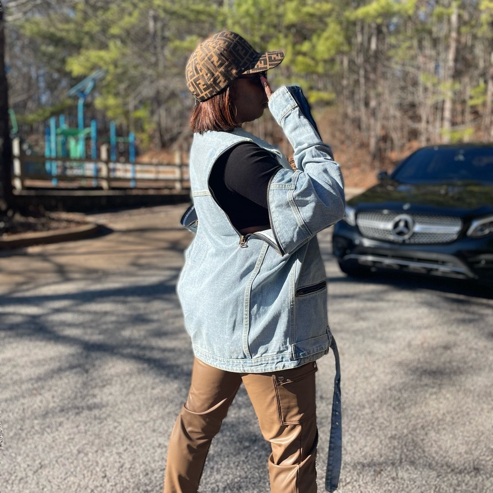 Zipper Jean Jacket - Picture 2 of 3